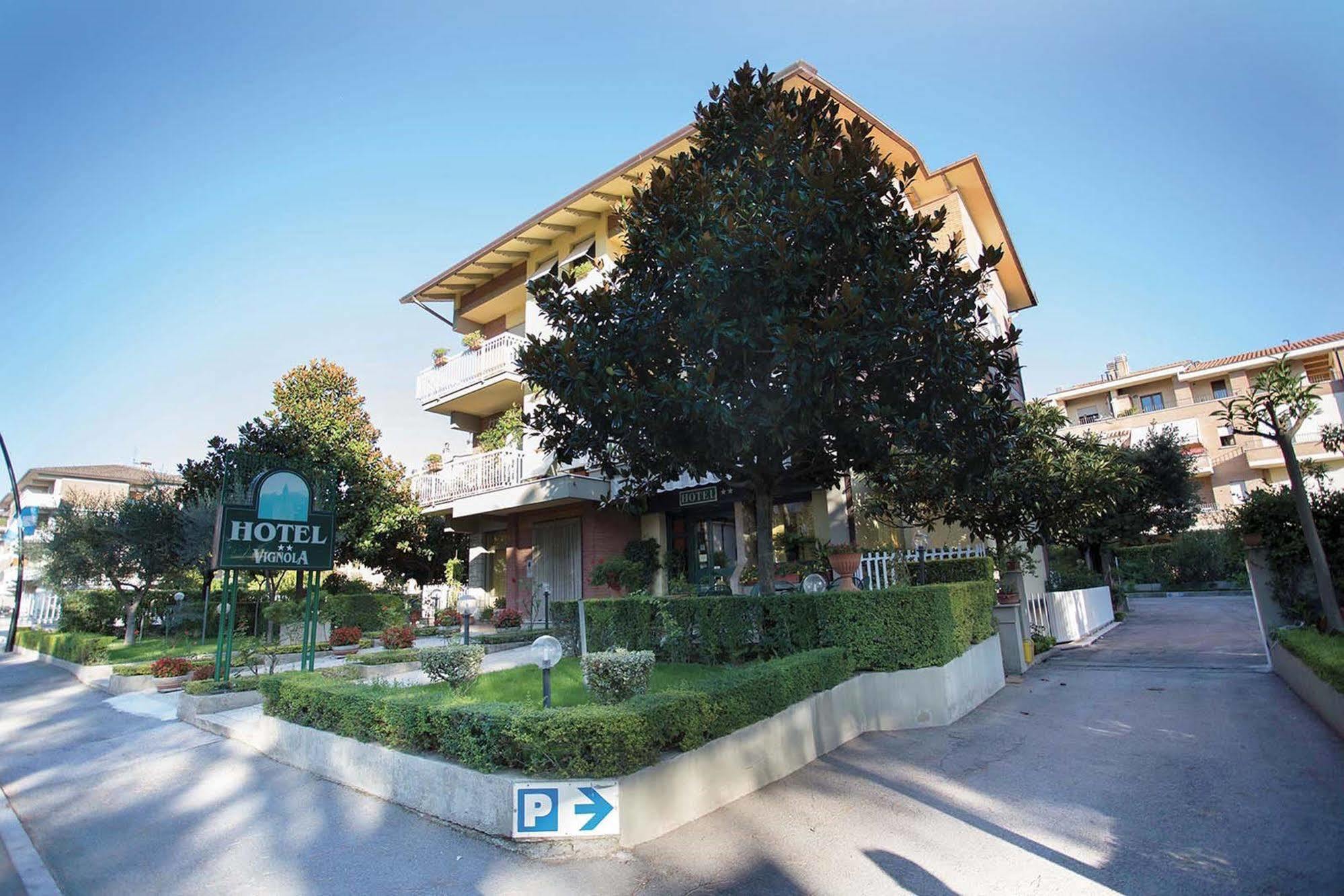 Hotel Vignola Assisi Kültér fotó