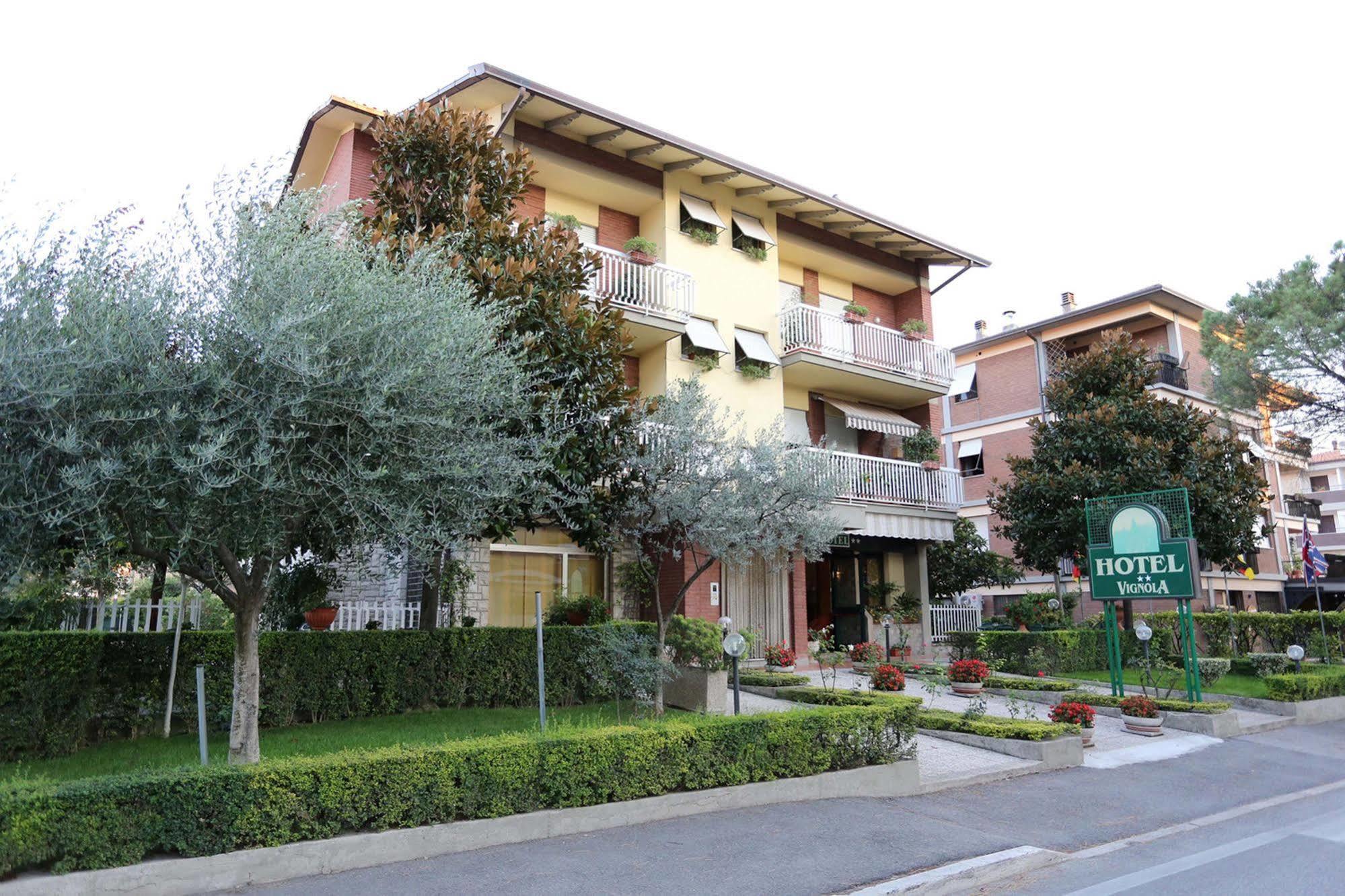 Hotel Vignola Assisi Kültér fotó