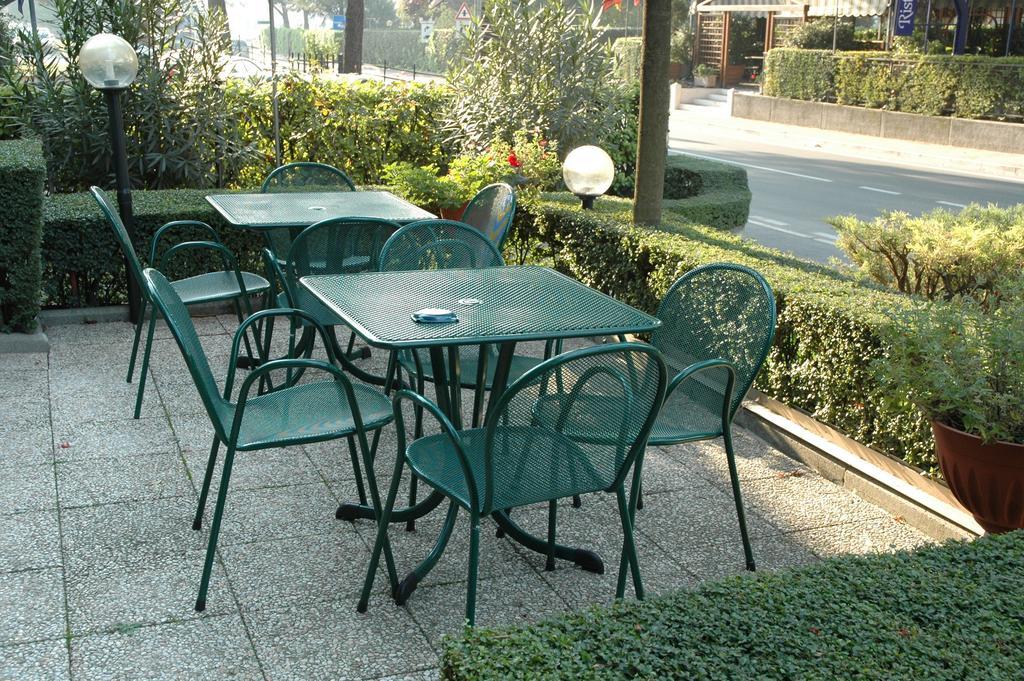 Hotel Vignola Assisi Kültér fotó