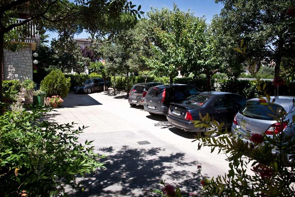 Hotel Vignola Assisi Létesítmények fotó